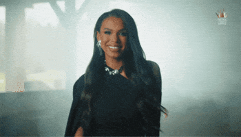 Sandra GIF