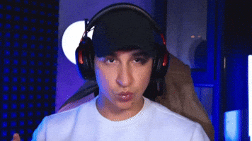 Pan4Enkoov GIF