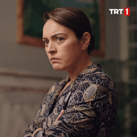 Giphy - Ezgi Mola Skandal GIF by TRT