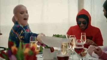 200.gif?cid=fc005b08072bd719dd7ae6afe5b3113cb2fc149204a97e39&rid=200.gif&ct=g