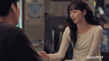 Chat Hyeri GIF