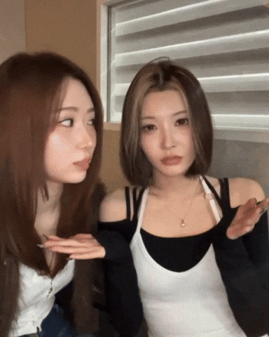 Hannah Xin GIF
