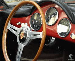 Vintage Driving GIF by Mecanicus