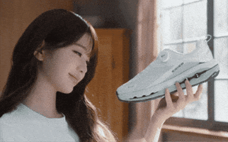 EIDER GIF