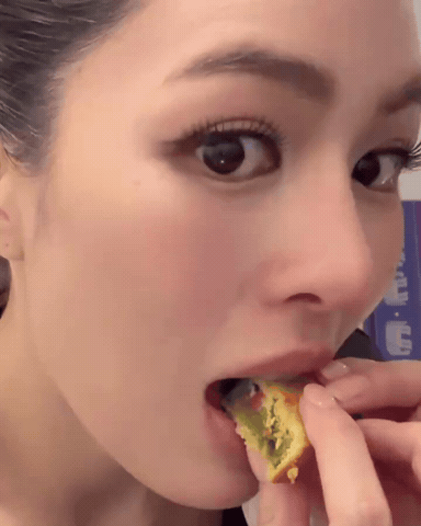 Lips Ling GIF