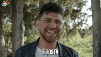 Tosta Love GIF by discovery+