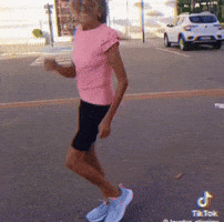 Lourdes Oliveira GIF