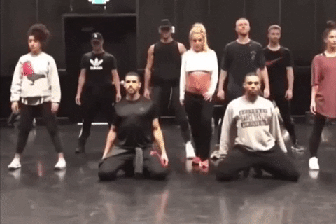 giphy.gif?cid=2154d3d7nu8gktmbq75fj3tgy6