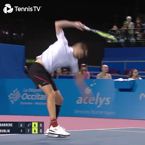 giphy.webp?cid=790b76113kvekgck5si548q7u