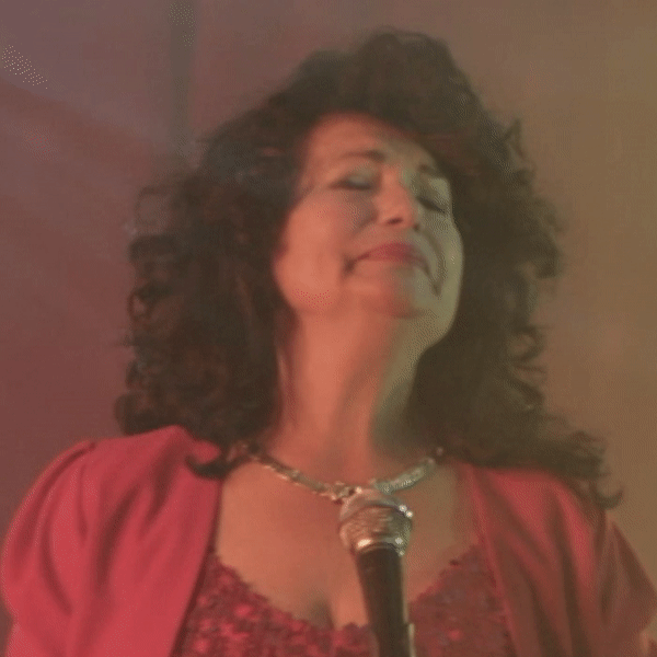 Pivo Singing GIF