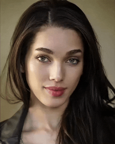 Beauty Bella GIF