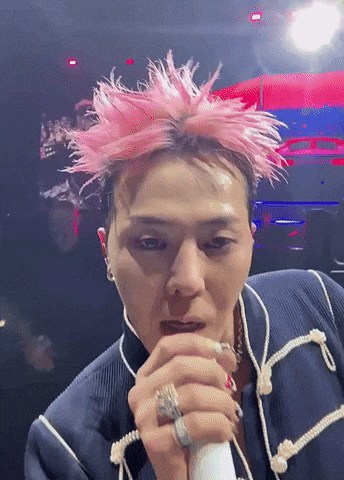 G-Dragon Concert GIF