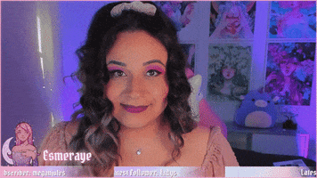 Esmeraye GIF