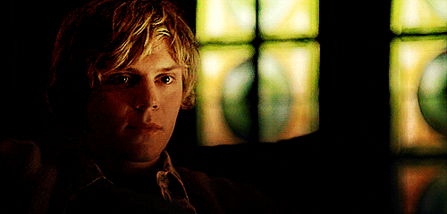 evan peters