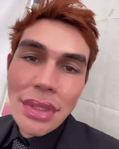 giphy.gif?cid=5e214886457b1f7cea656ec6e11e2a42db920ff4928d6df2&rid=giphy.gif&ct=g