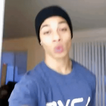 leroy  GIF