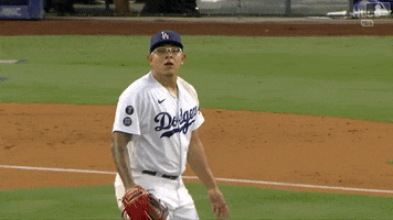 Confused La Dodgers GIF by MLB