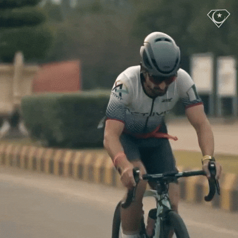 Triathlon Khan GIF