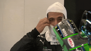 200.gif?cid=fc005b08f8210d4b2e0699342abd11cda327cd9a173c95d3&rid=200.gif&ct=g