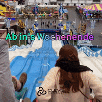 Friday Weekend GIF by CLEVIS