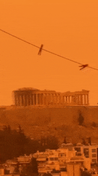 'Dune Part 3?:' Haze Envelopes Parthenon as Sahara Dust Reaches Athens