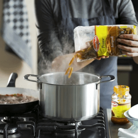 Kitchen Cooking GIF by Grand'Italia