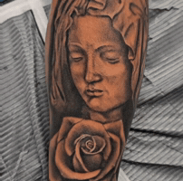 Tattoo Standing Up GIF by Bandido Arte Tattoos