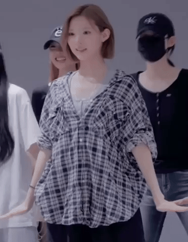 H2H GIF