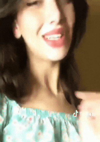 ايه GIF