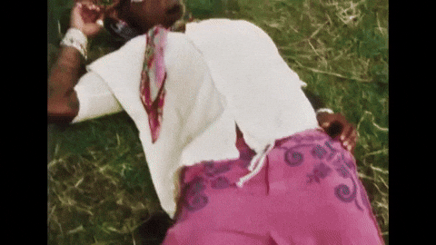 Gunna-laying-down GIFs - Get the best GIF on GIPHY