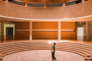 Aalbertolugo GIF