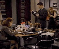 Jennifer Aniston and David Scwimmer in Friends