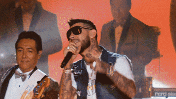 200.gif?cid=fc005b0871d6617e926cfac13eacd427733f2ee0549676e1&rid=200.gif&ct=g