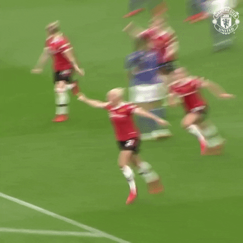 Womens Football GIF by Manchester United - Find & Share on GIPHY