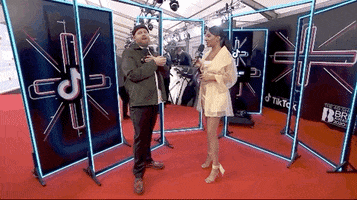 200.gif?cid=fc005b088fdcb37eb24e2df767cb5dcb0f123c8a51848b5f&rid=200.gif&ct=g
