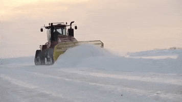 CaseIH snow goals tractor sneeuw GIF
