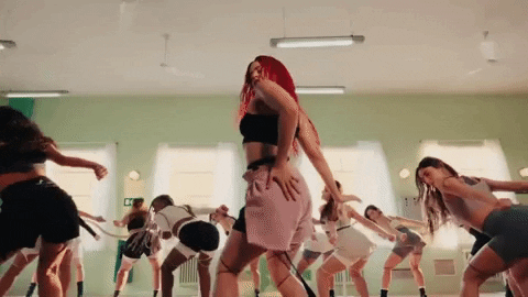 Shake-that-butt GIFs - Get the best GIF on GIPHY