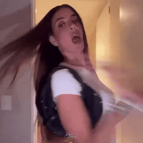 Sabina GIF