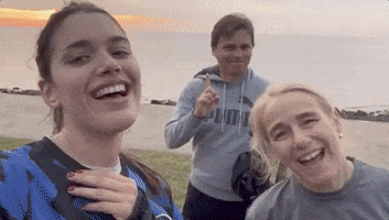 200.gif?cid=fc005b08df9e7dd9b6a41f33188bee2378f8f0be130b735b&rid=200.gif&ct=g