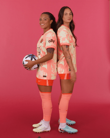 Portland Thorns Bump GIF by thornsfc