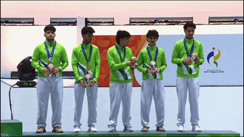 4T GIF