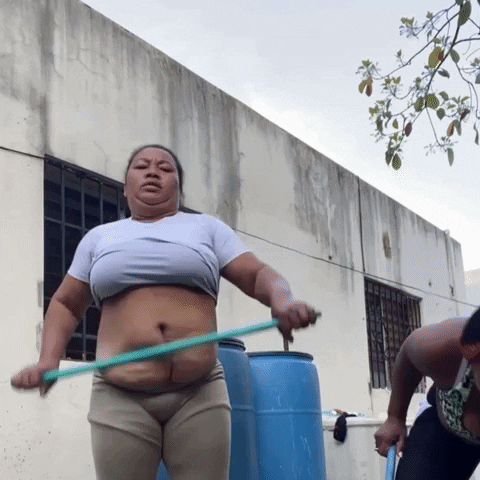 giphy.gif?cid=2154d3d74a6f98dd3a9c6cd98a99d81b9c6678bbcf4558b5&ep=v1_gifs_username_username&rid=giphy.gif&ct=g