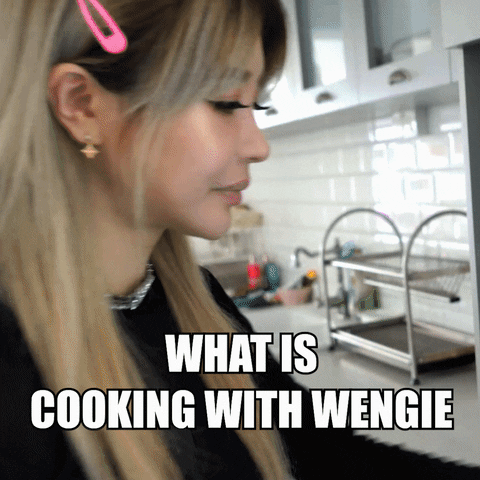 Kitchen Working GIF by Wengie