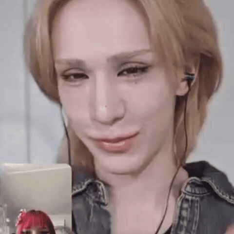 Muti GIF