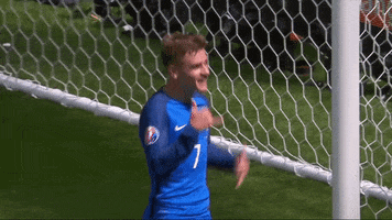 It S Official Antoine Griezmann Is Headed To Barcelona By Sports Gifs Giphy