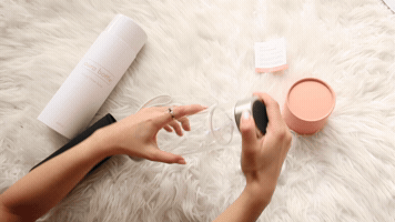 Aurabottle GIF