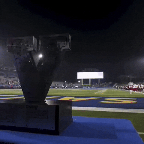 Fresno State Battle GIF