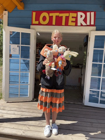 Lottemaa GIF