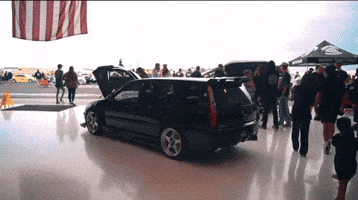 Wagon Rhd GIF