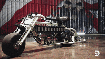 Truck Builds GIF by Discovery